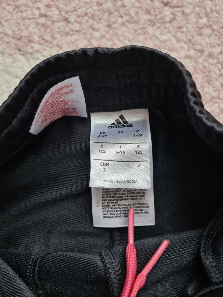 Pantaloni Adidas 6-7 ani