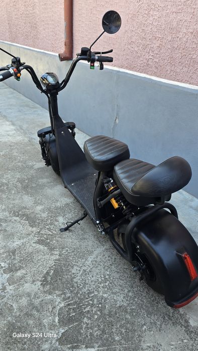Scuter Electric.