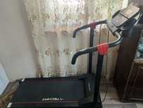 Banda de alergat TECHFIT
