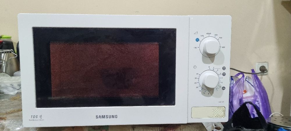 Mikrovolnovka samsung