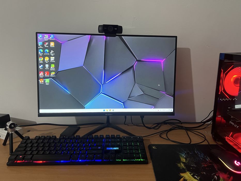 Продам комп в хорошем состояний