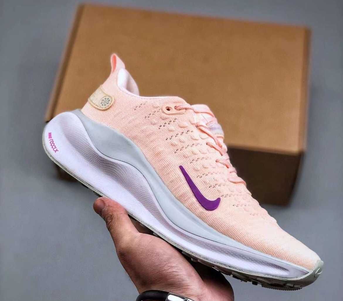 Нови дамски маратонки за бягане Nike React x Infinity Run 4
