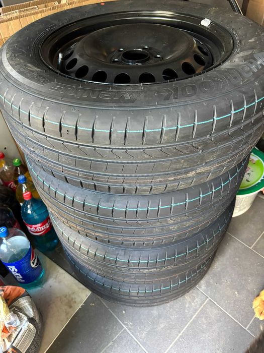Jante noi  otel cu cauciucuri noi Hankook205/65R16 FORD/Vara-ORIGINALE