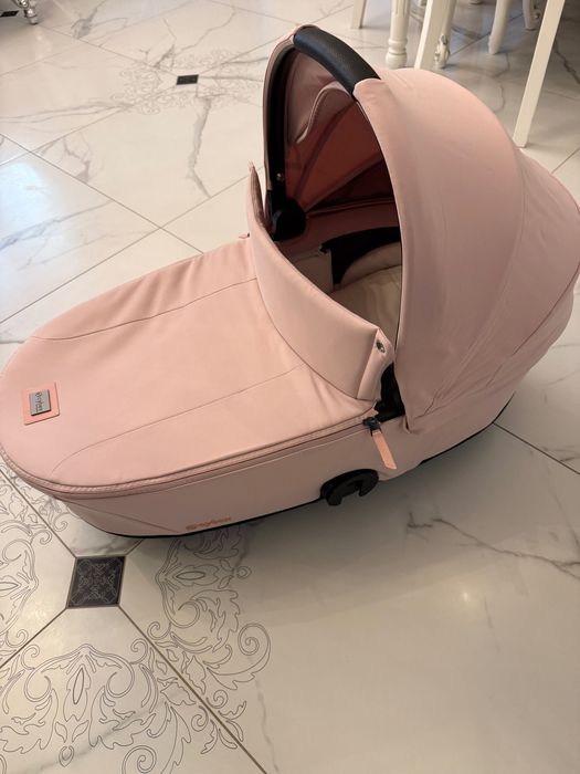 Кош за новородено Cybex Mios