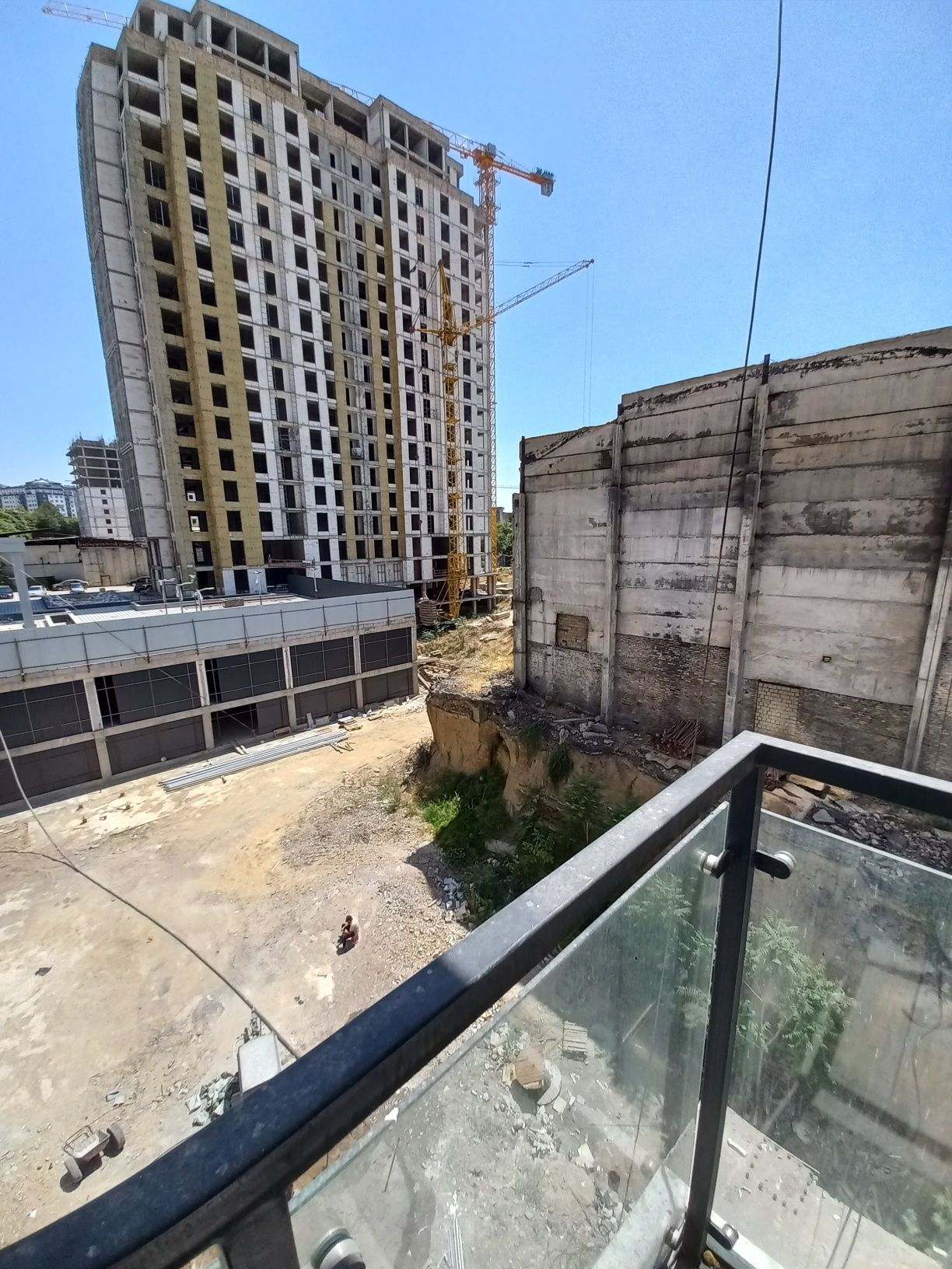 Сайрам Буз базар Новостройка ЖК "Brooklyn" 64m²
