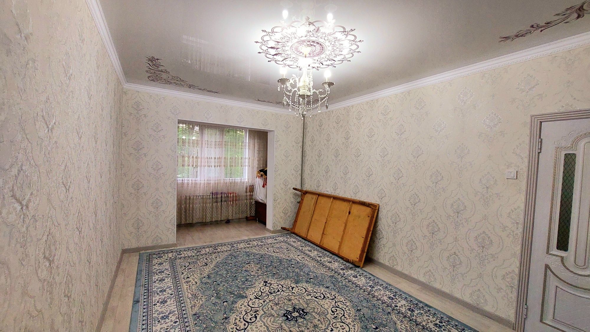Благоустроенная 3-х комнатная квартира в микрорайоне "САЙРАМ".