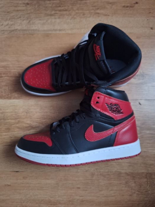 Nike Air Jordan 1 Retro High OG Bred - Calitate Premium - Adidasi