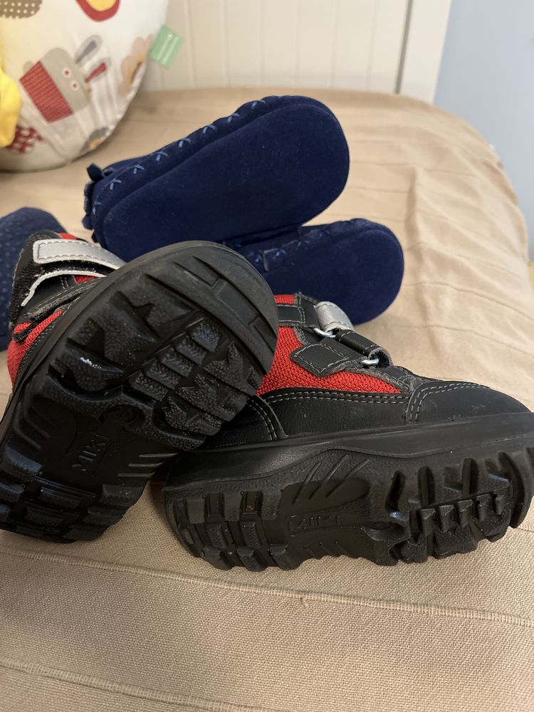 Ghete  sandale cizme nr20 mothercare fruugo superfit decathlon goretex