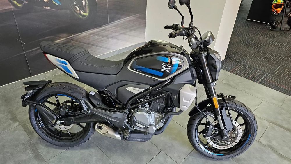 CF Moto 300 CL-X CFMOTO 300CL-X '25