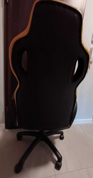 Офис/геймърски стол