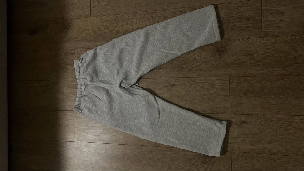 Essentials долница