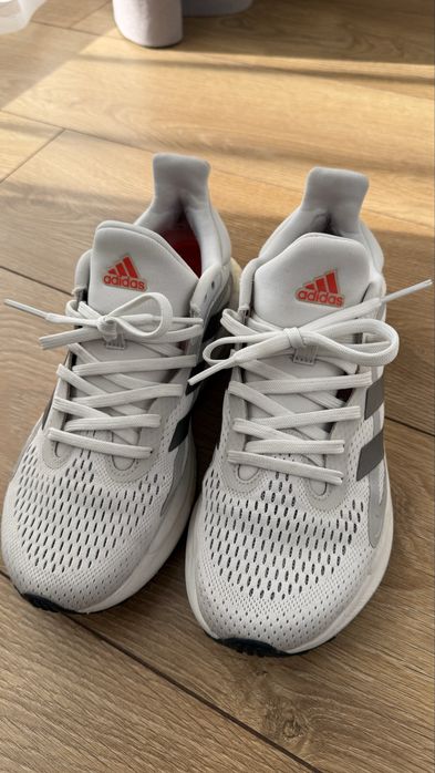 Маратонки Adidas Continental 38 номер спортни обувки