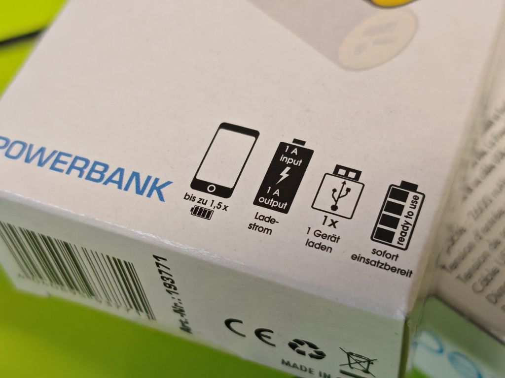 ЗАПЕЧАТАНИ 3бр. ULTRON RealPower 2,600 mAh с фенер YETTEL
