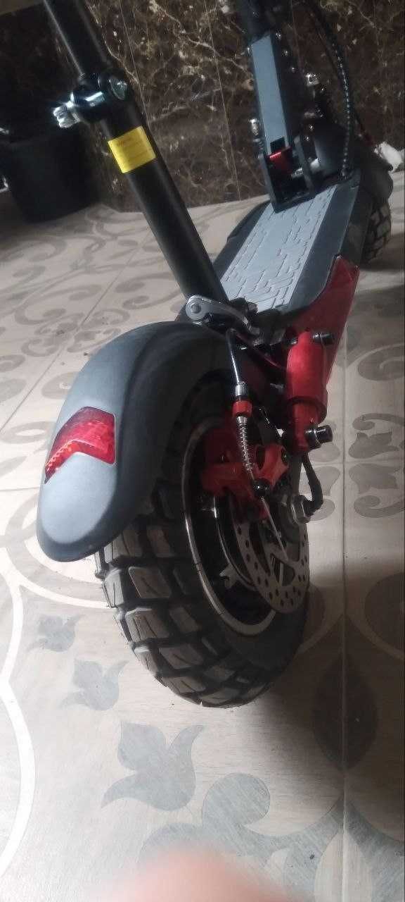 Kugoo m4 pro yengi