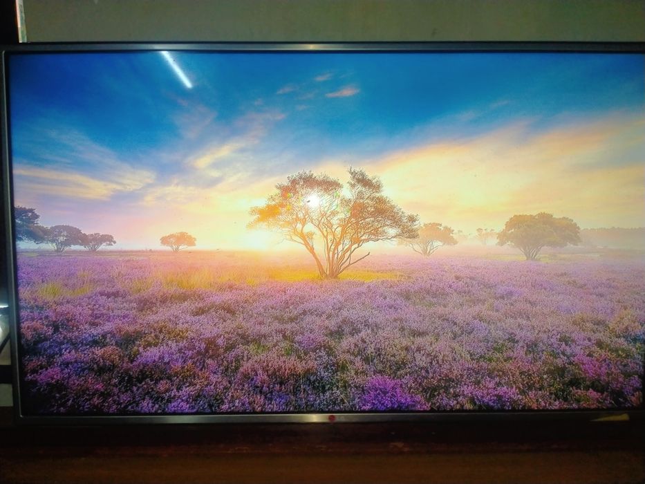 Телевизор 3д LG TV