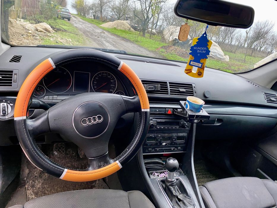 De vânzare Audi a 4 b6