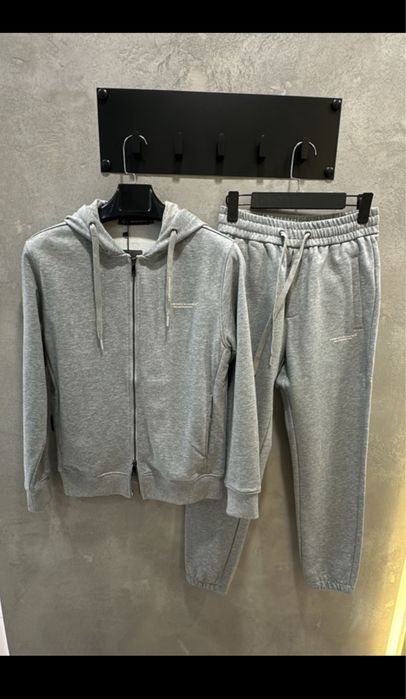 Спортивный костюм Armani Exchange EA7