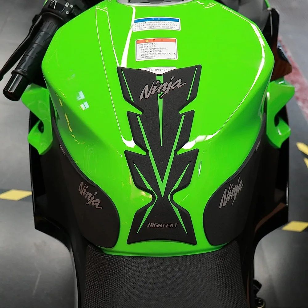 Стикер за мотор Kawasaki Ninja 400