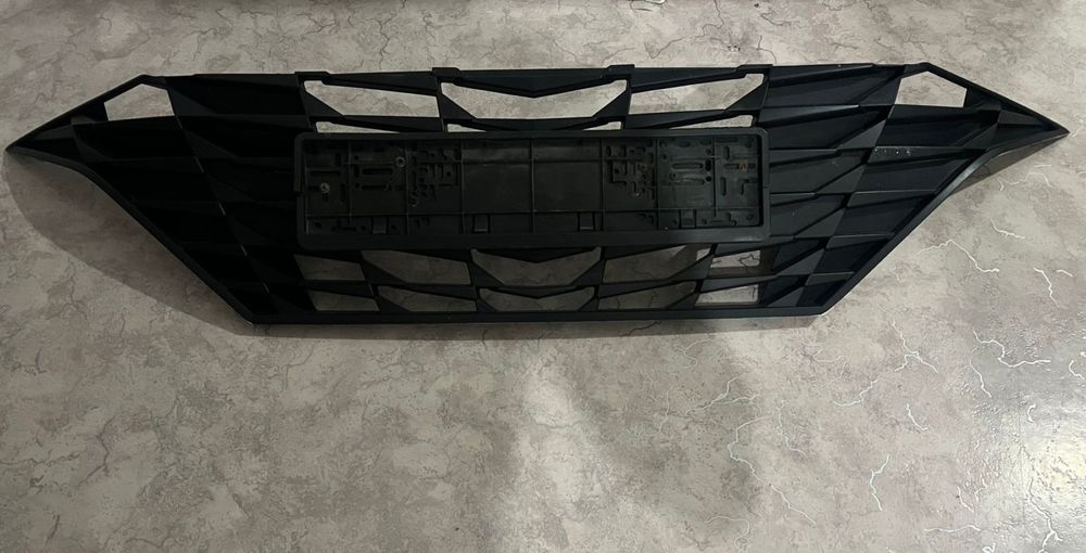 Решетка Элантры