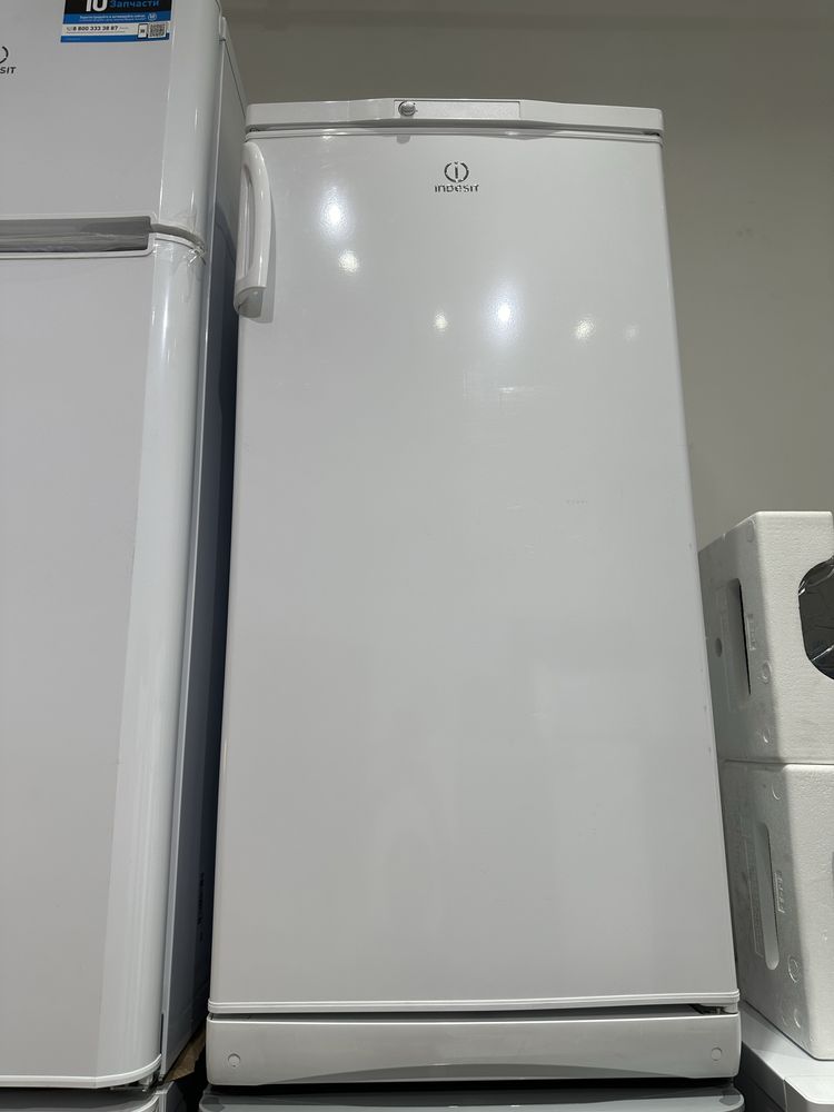 Холодильник Indesit ITD 125