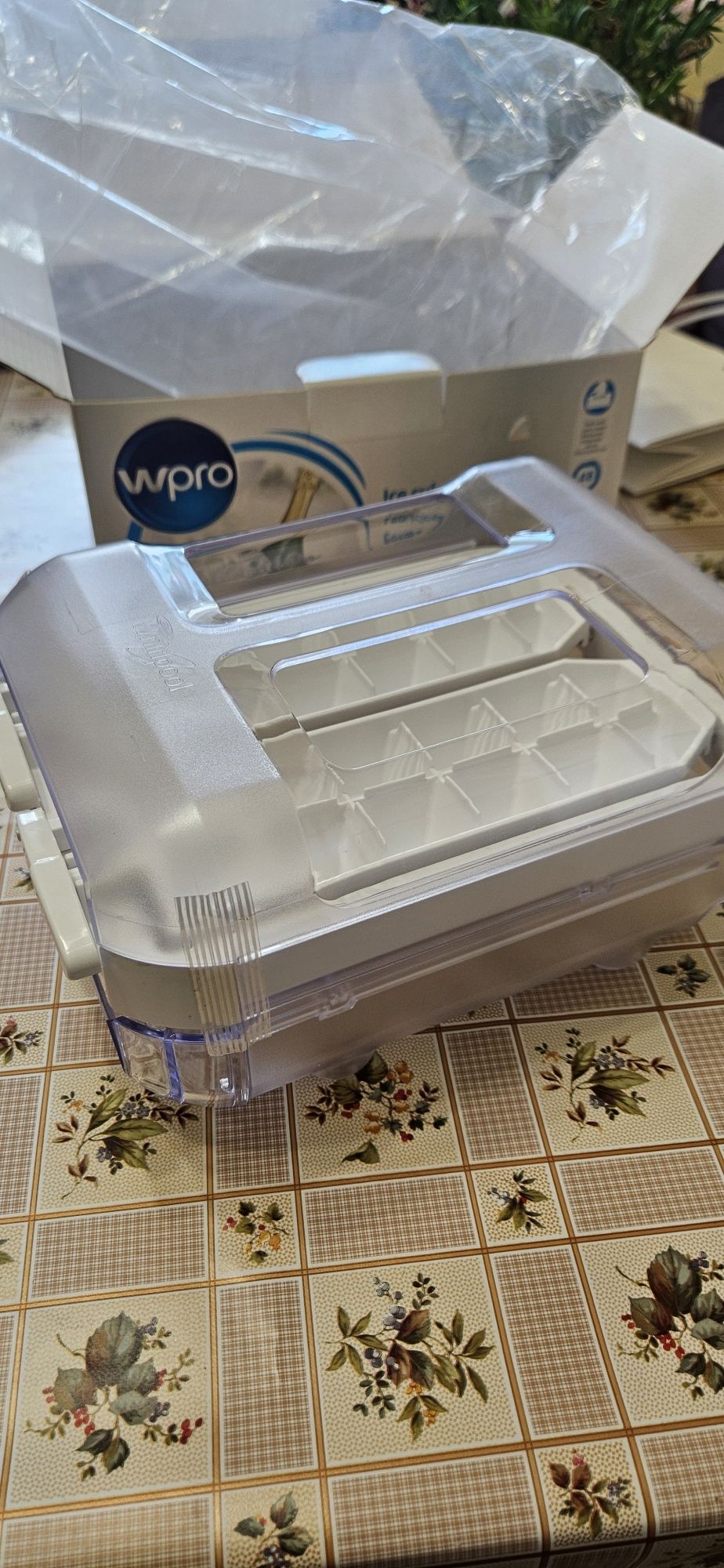 Форма за лед Whirlpool