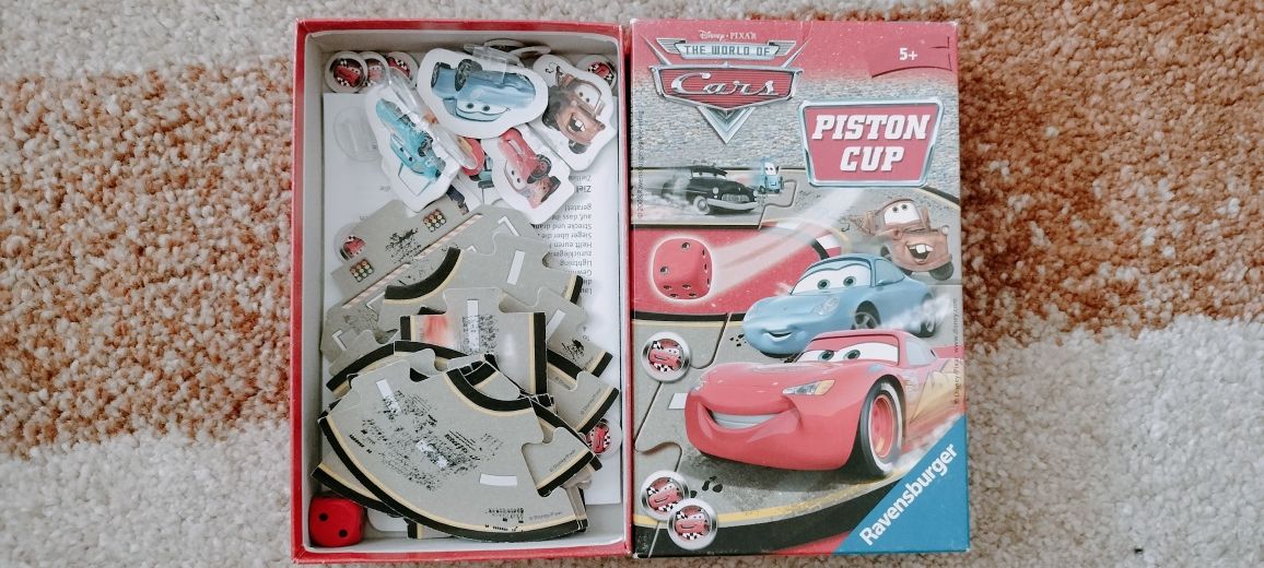 Jocuri, puzzle Fulger Mcqueen