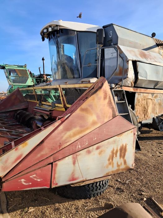 Продам комбайн Вектор