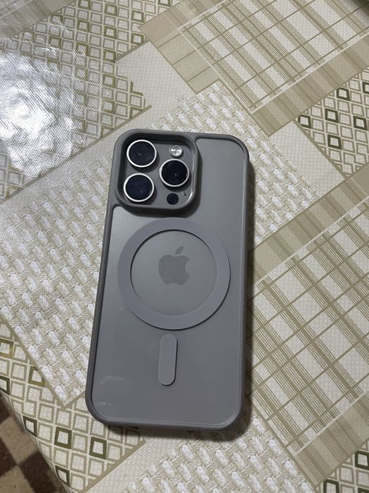 Чехол для iphone 15 про