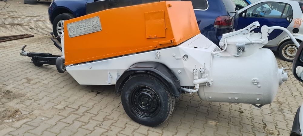 Pompa şapă  mecanizată