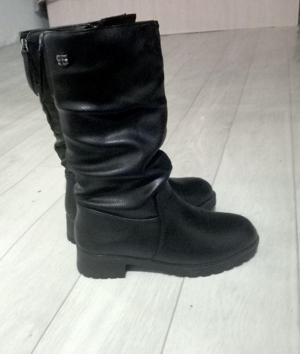 Зимний Обувь продам