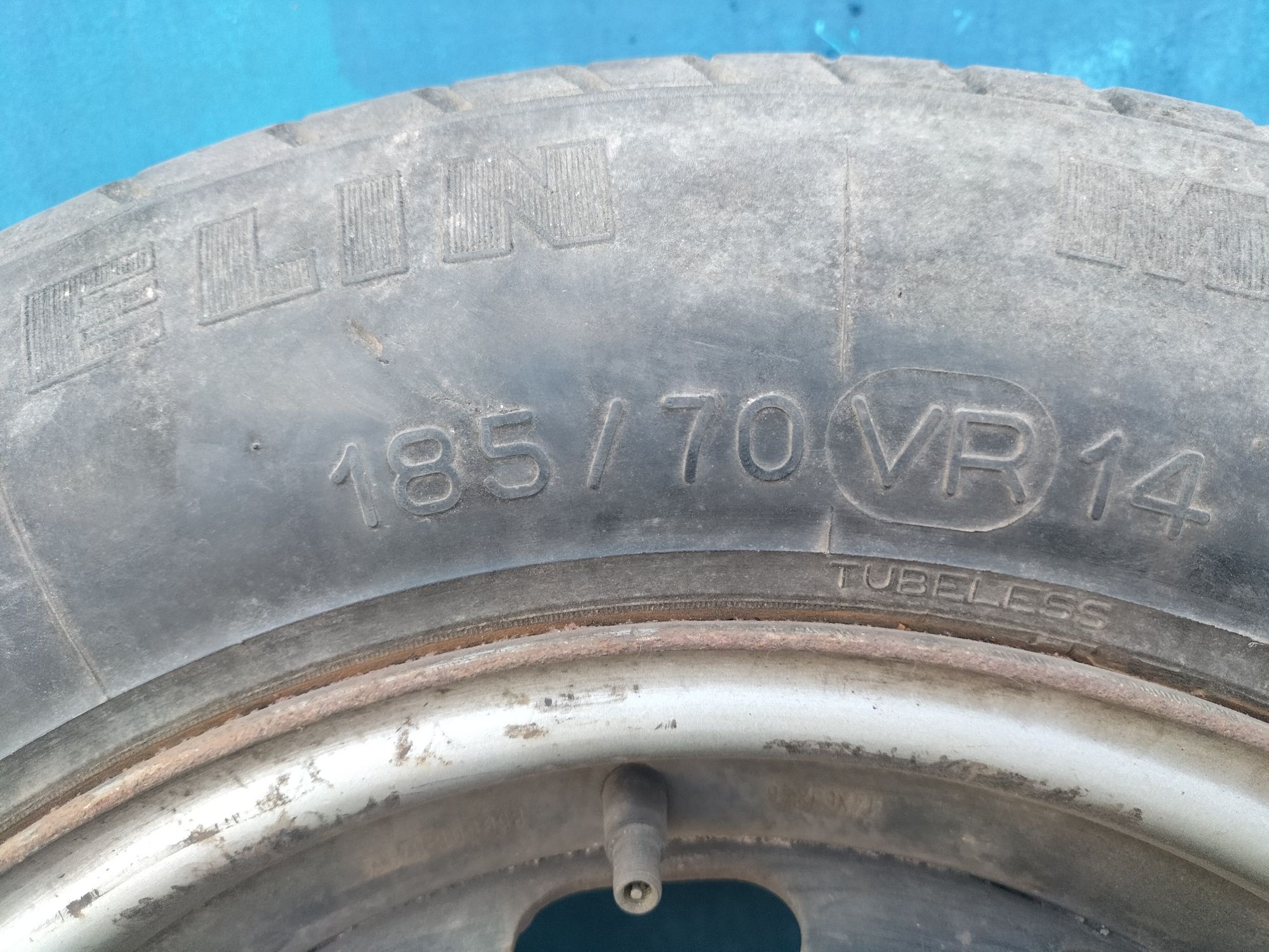 Продам R14 MICHELIN  185/70/14
