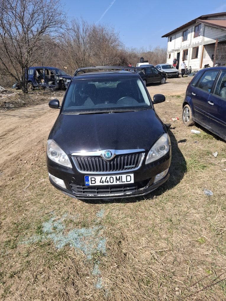 Dezmembrez skoda fabia 2 motor 1.2 diesel cod motor CFW