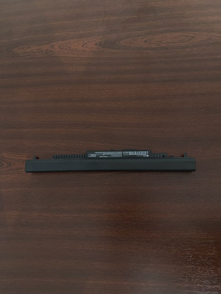 аккумолятор для ноутбука HP Pavilion 15 оригинал (HS04) / 14,8 B/41 Wh