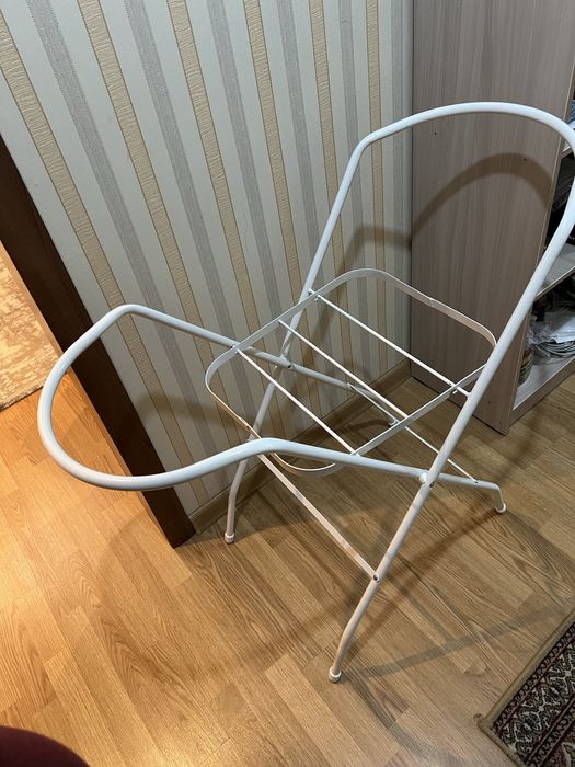 Продам подставку под детскую ванночку