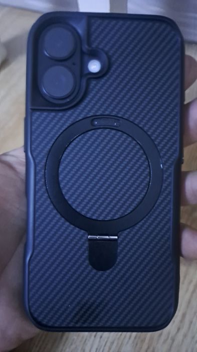 Айфон.               .