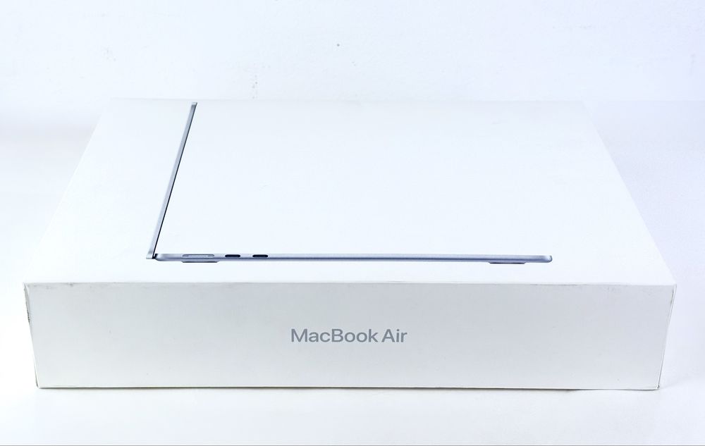 НОВ! Apple MacBook Air 13" M4 10C/8G 16RAM 256GB Skyblue Гаранция!