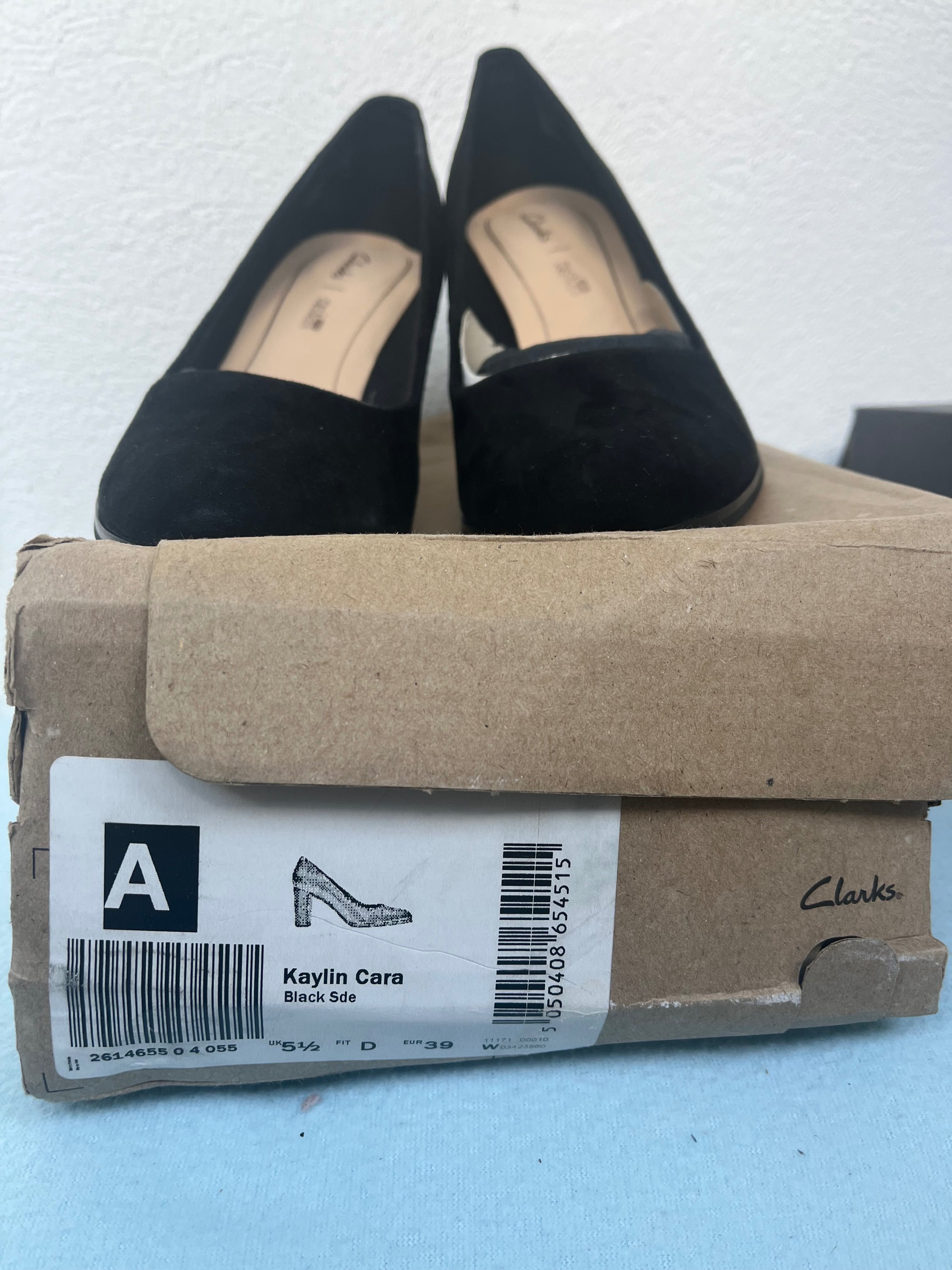 Pantofi Clarks piele, noi, 38, cu toc