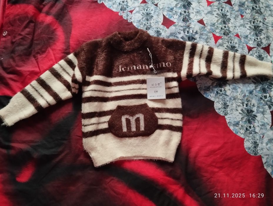 Детский свитер, джемпер