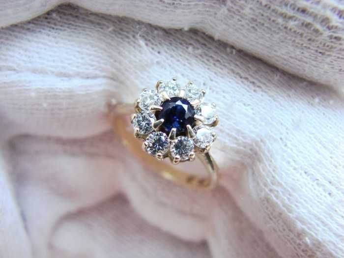 Inel Aur 14K De Logodna Royal Cu Safir Si Diamante exceptional unicat
