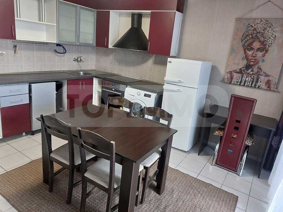 Дава се под наем Тристаен апартамент в Варна, Чайка - 70 кв.м за 700 € - Снимка #2