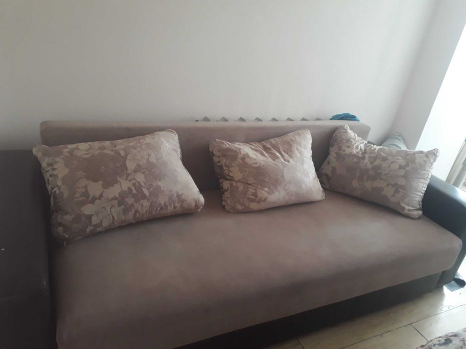 продам диван книжка