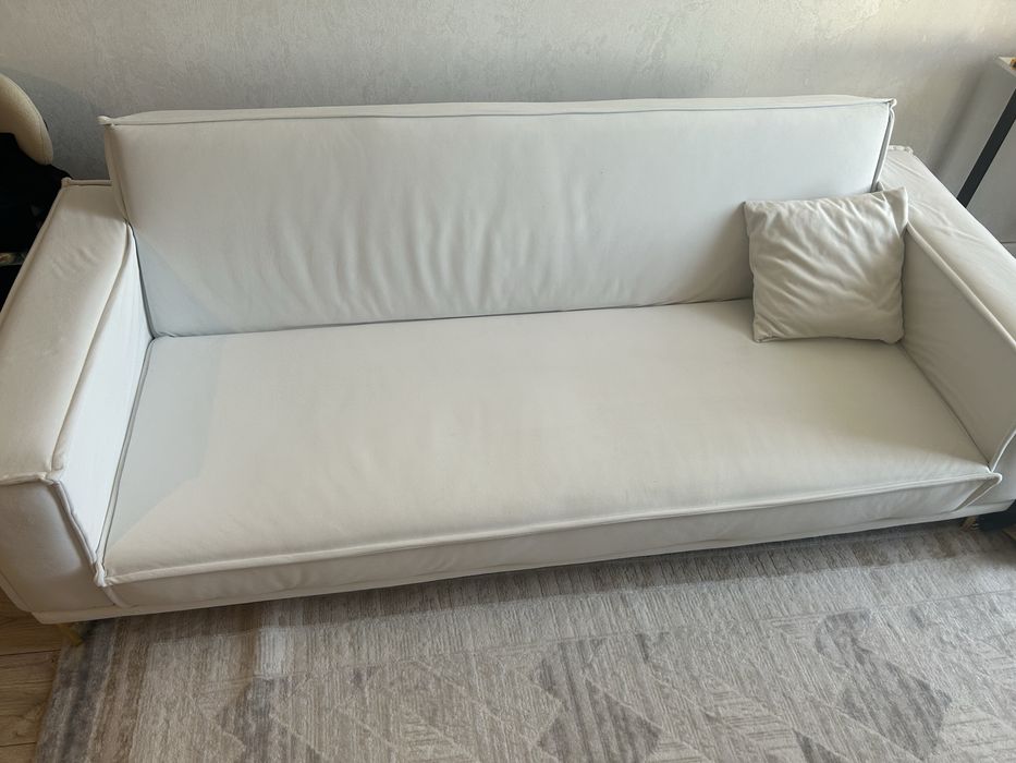 Продам диван 210-65