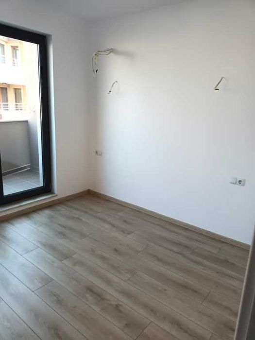 Продава се Двустаен апартамент в Поморие - 63 кв.м за 707 €/кв.м - Снимка #3