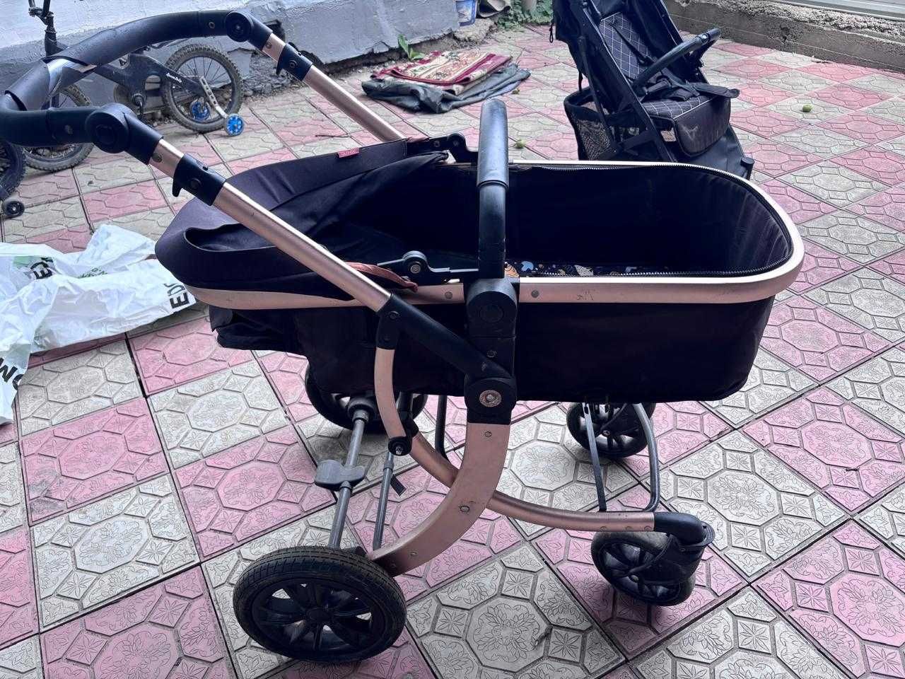 Продам детскую коляску