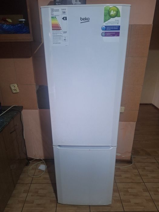 Продается холодильник