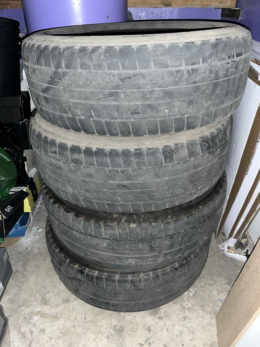 Продам шины липучки 205/65/15