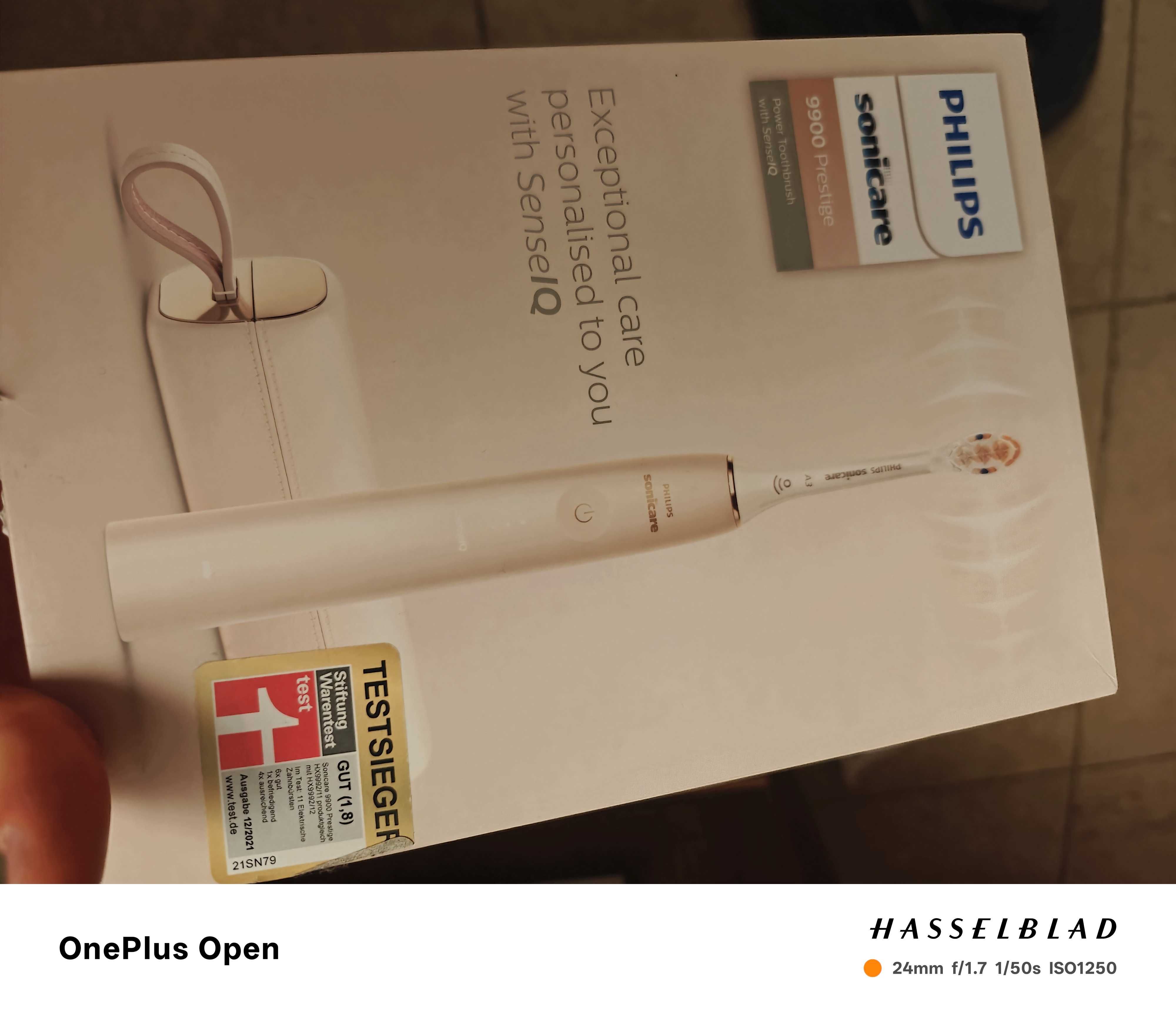 Най-добрата електрическа четка в света PHILIPS SONICARE Prestige 9900