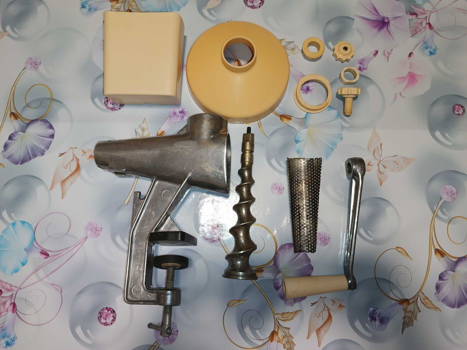 Соковыжималка механическая ручная