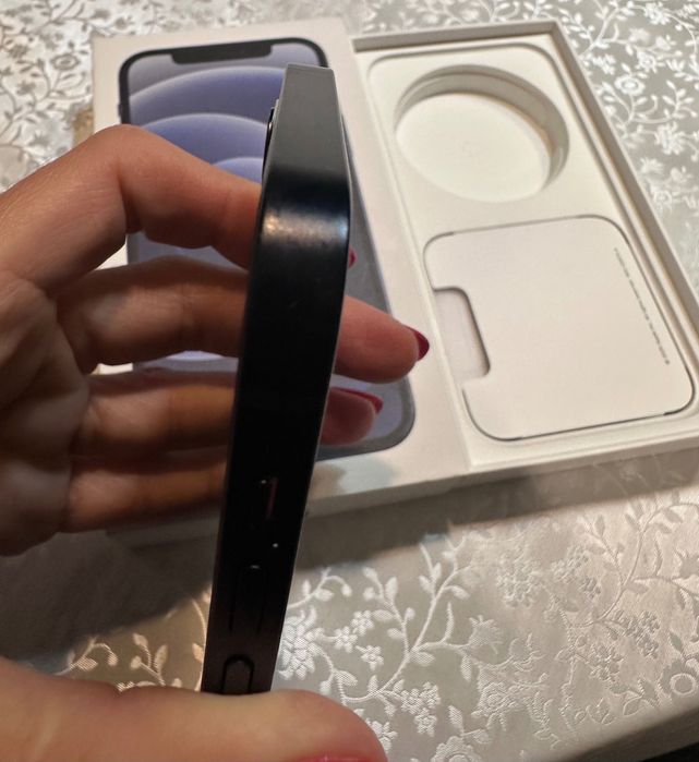 iPhone 12 Black 128 GB