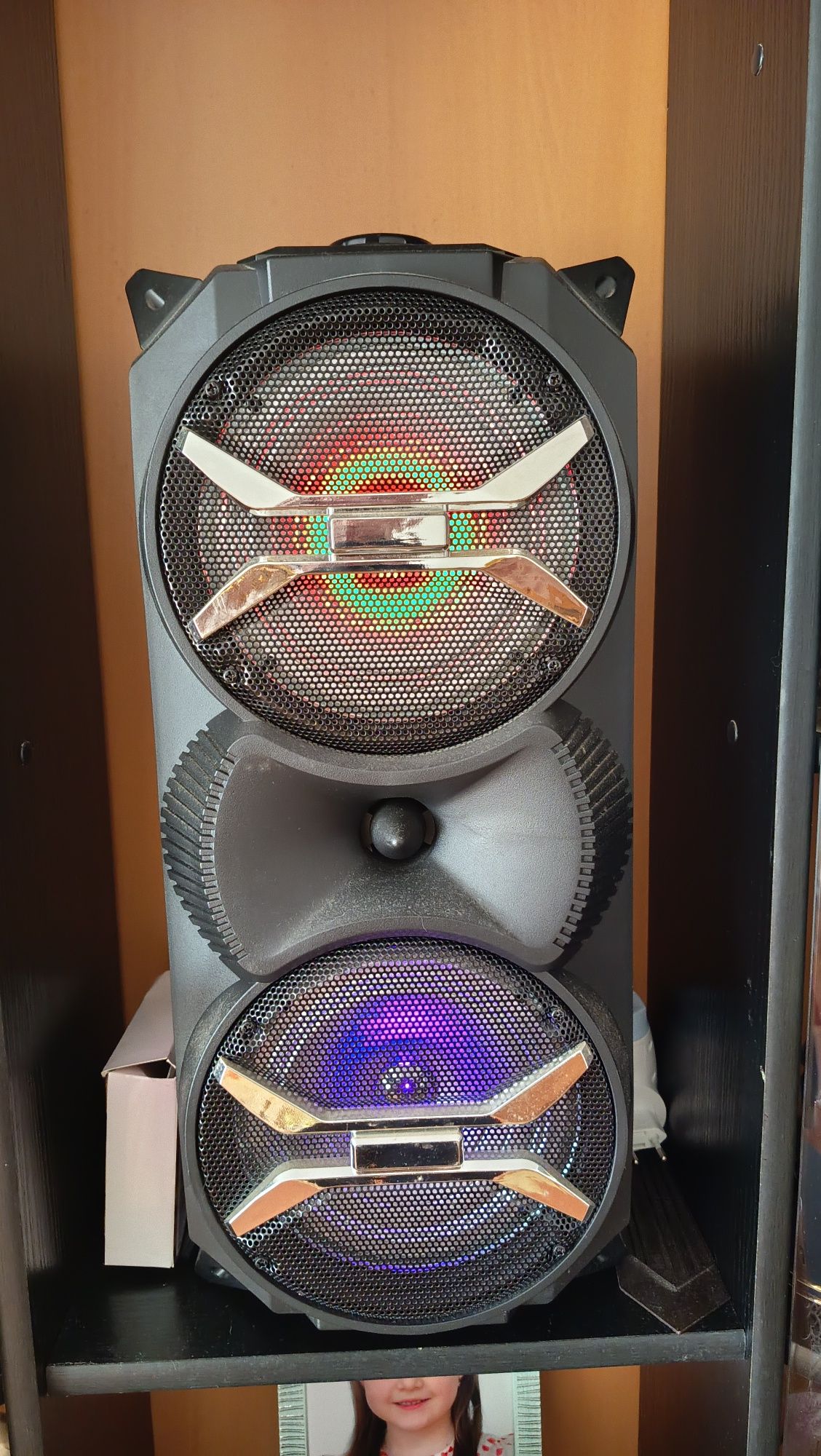 Boxa portabila bluetooth